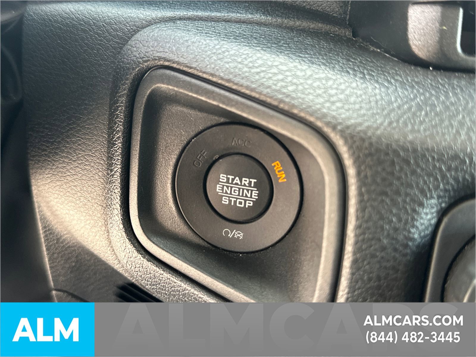 Used 2025 Jeep Wrangler Unlimited Sport AWD/4WD image 34