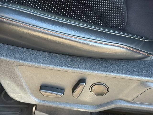 Certified 2024 Ford Bronco Raptor w/ Interior Carbon Fiber Pack 6 AWD/4WD image 8