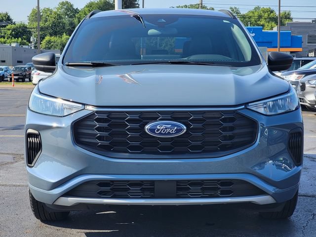 Certified 2023 Ford Escape ST-Line w/ Tech Pack #1 FWD image 16