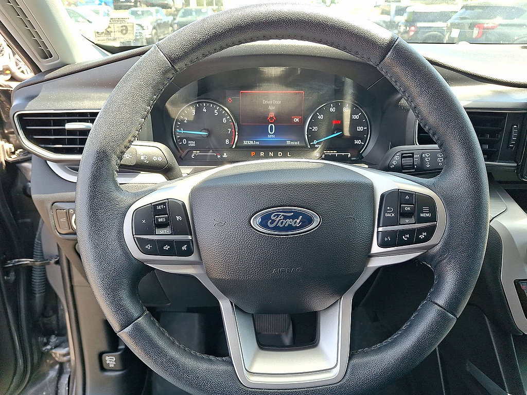 Certified 2023 Ford Explorer XLT w/ Equipment Group 202A AWD/4WD image 22
