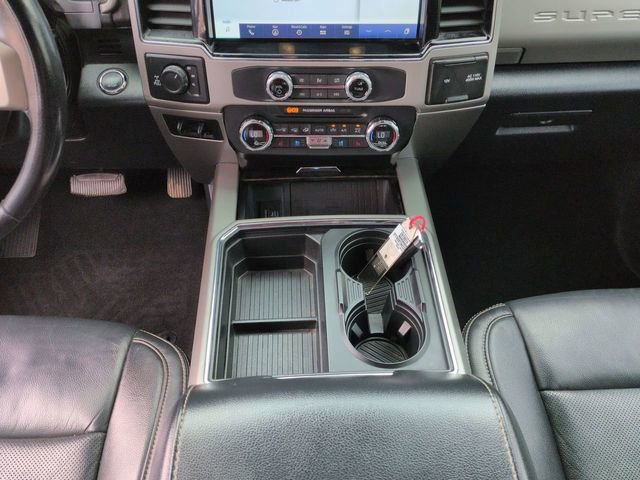 Certified 2022 Ford F250 Lariat w/ Lariat Ultimate Package image 23