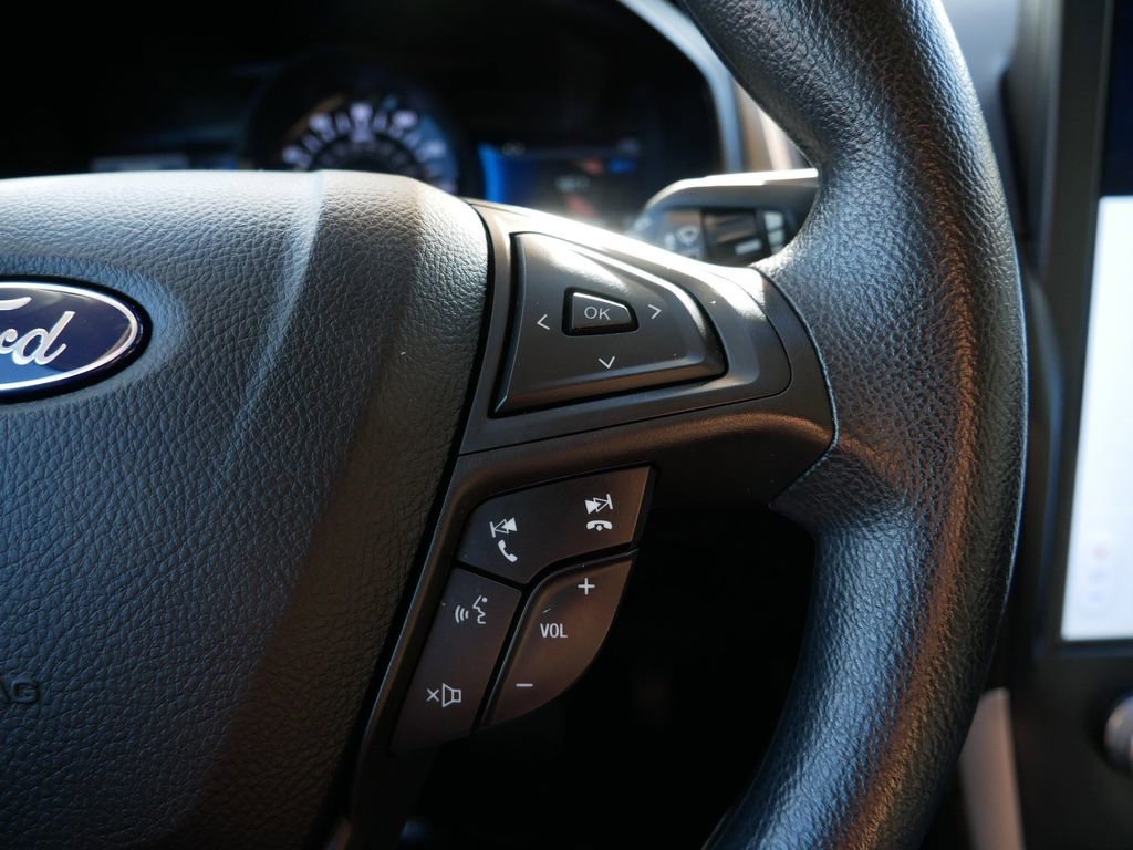 Certified 2022 Ford Edge SE w/ Black Appearance Package image 19