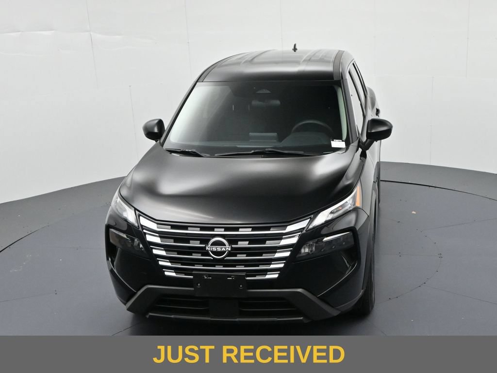 Used 2024 Nissan Rogue SV AWD/4WD image 15