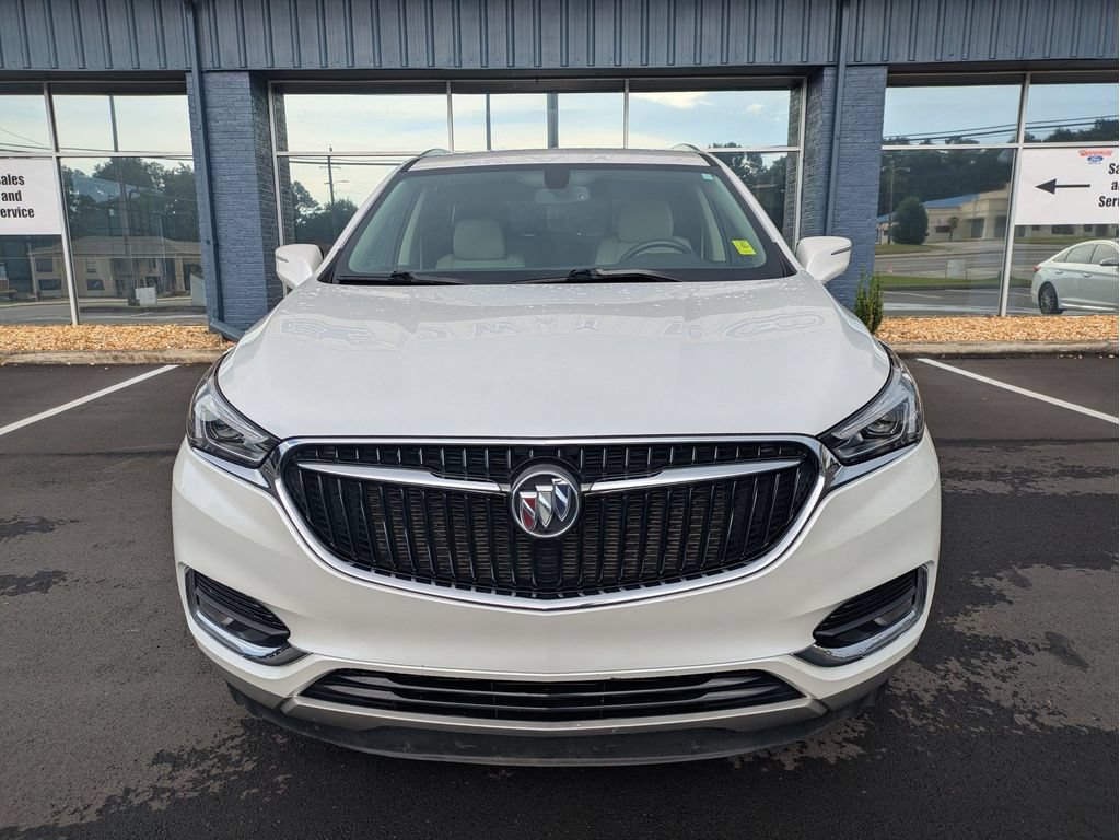 Used 2021 Buick Enclave Essence w/ Sound and Sites Package FWD image 2