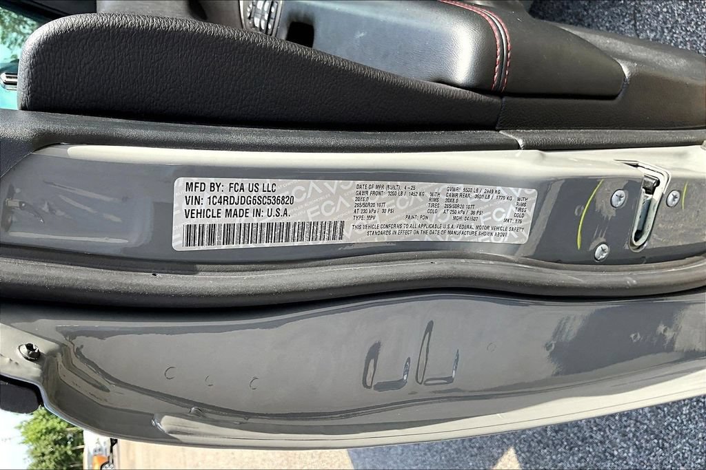 Used 2025 Dodge Durango GT AWD/4WD image 21