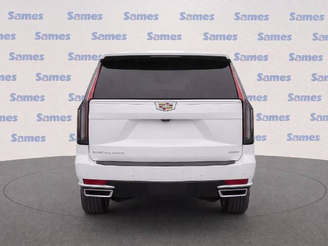 Used 2024 Cadillac Escalade Luxury RWD image 6