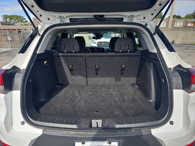 Used 2025 Chevrolet TrailBlazer LT FWD image 12