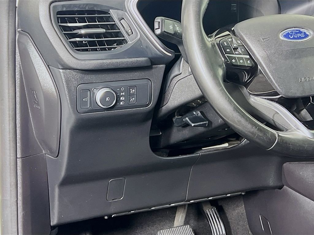 Certified 2022 Ford Escape SEL w/ Technology Package image 12