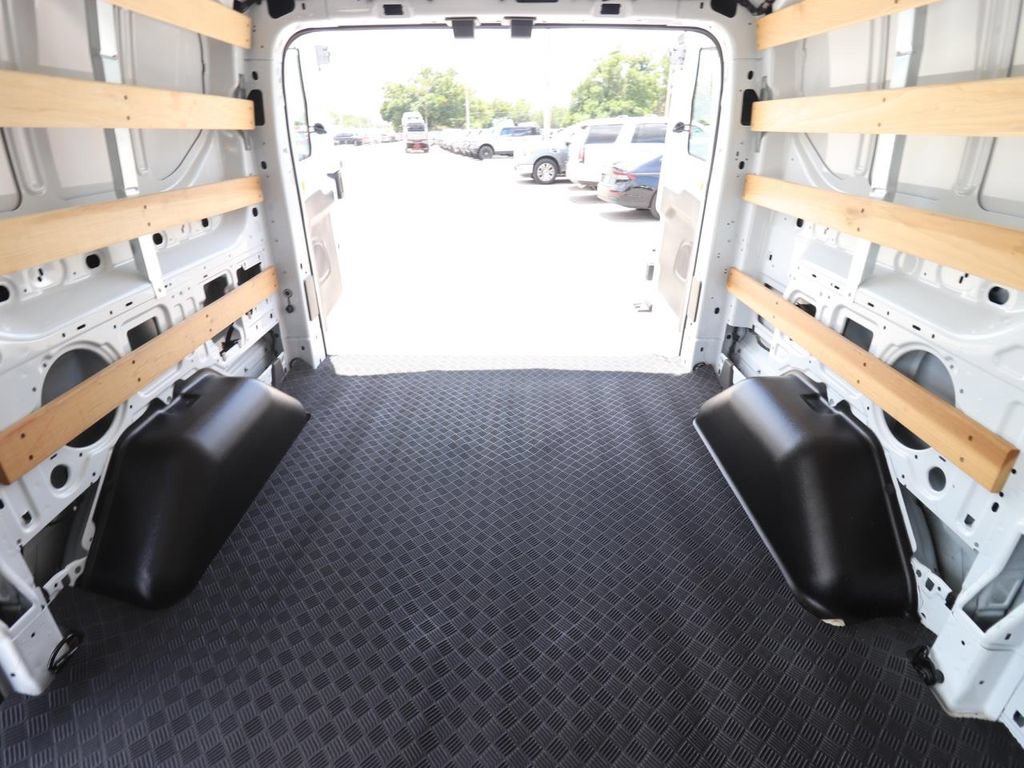 Certified 2025 Ford Transit 250 Low Roof w/ Exterior Upgrade Package RWD image 12