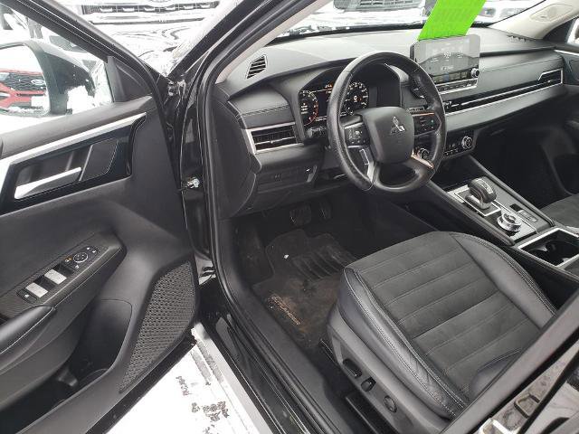 Used 2022 Mitsubishi Outlander SE image 10