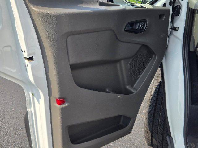 Certified 2024 Ford Transit 350 XLT RWD image 12