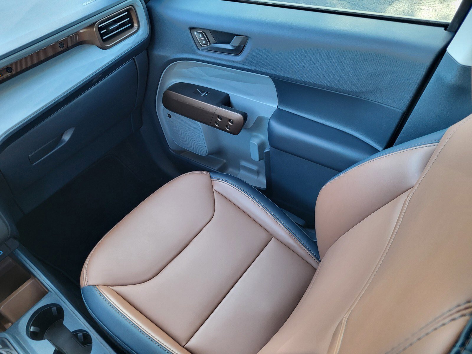 Certified 2024 Ford Maverick Lariat image 17