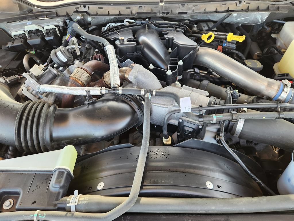 Certified 2019 Ford F350 Lariat w/ Lariat Value Package AWD/4WD image 29