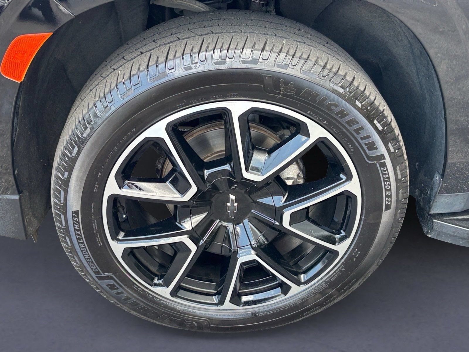 Used 2021 Chevrolet Suburban RST w/ Luxury Package AWD/4WD image 9