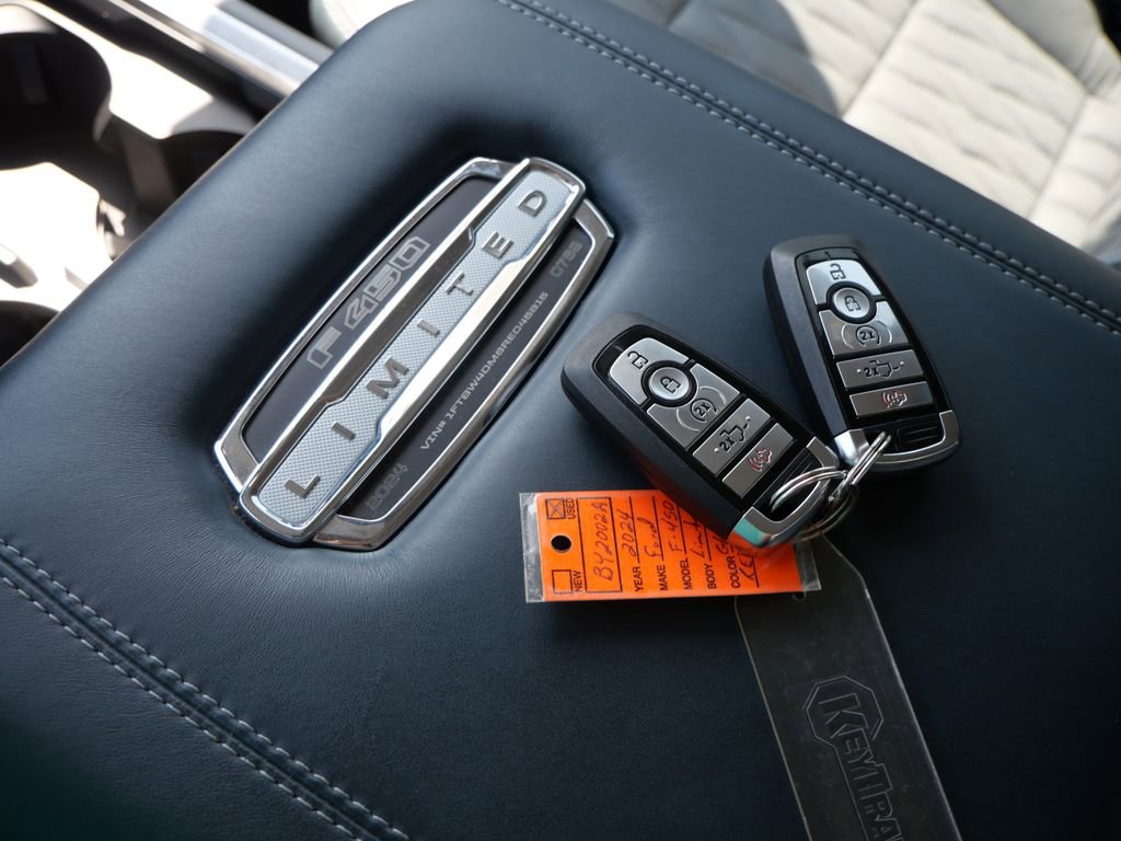 Certified 2024 Ford F450 Limited AWD/4WD image 28