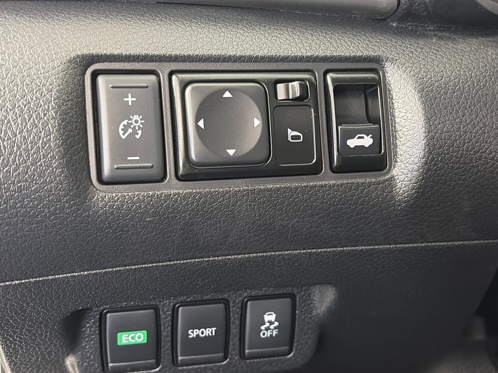 Used 2017 Nissan Sentra S FWD image 21