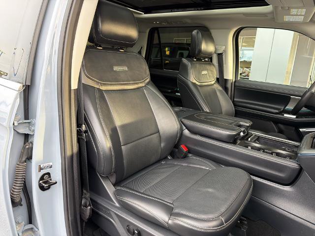 Certified 2025 Ford Expedition Max Platinum w/ Driver's Package image 13