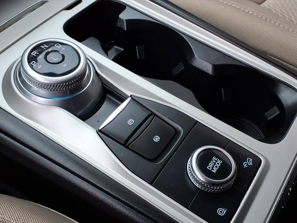 Certified 2022 Ford Explorer XLT w/ Class IV Trailer Tow Package image 20