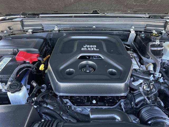 Used 2021 Jeep Wrangler Unlimited Sahara w/ Cold Weather Group image 37