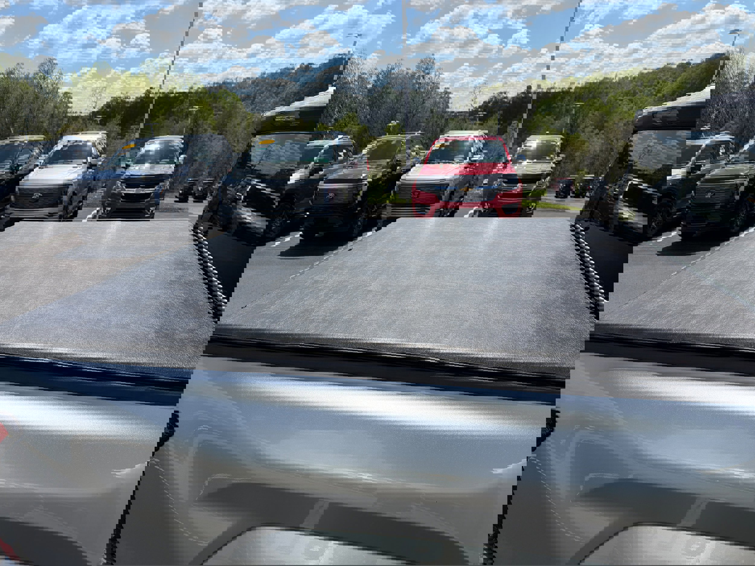 Used 2025 Toyota Tacoma SR5 image 15