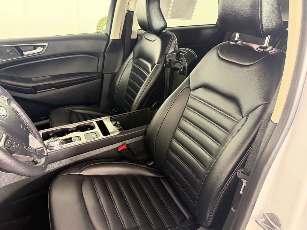 Certified 2024 Ford Edge SEL AWD/4WD image 9