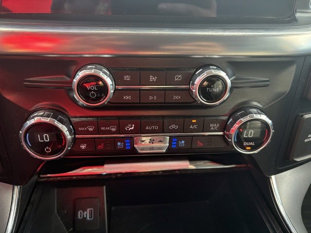 Certified 2021 Ford F150 Lariat w/ Equipment Group 502A High image 14