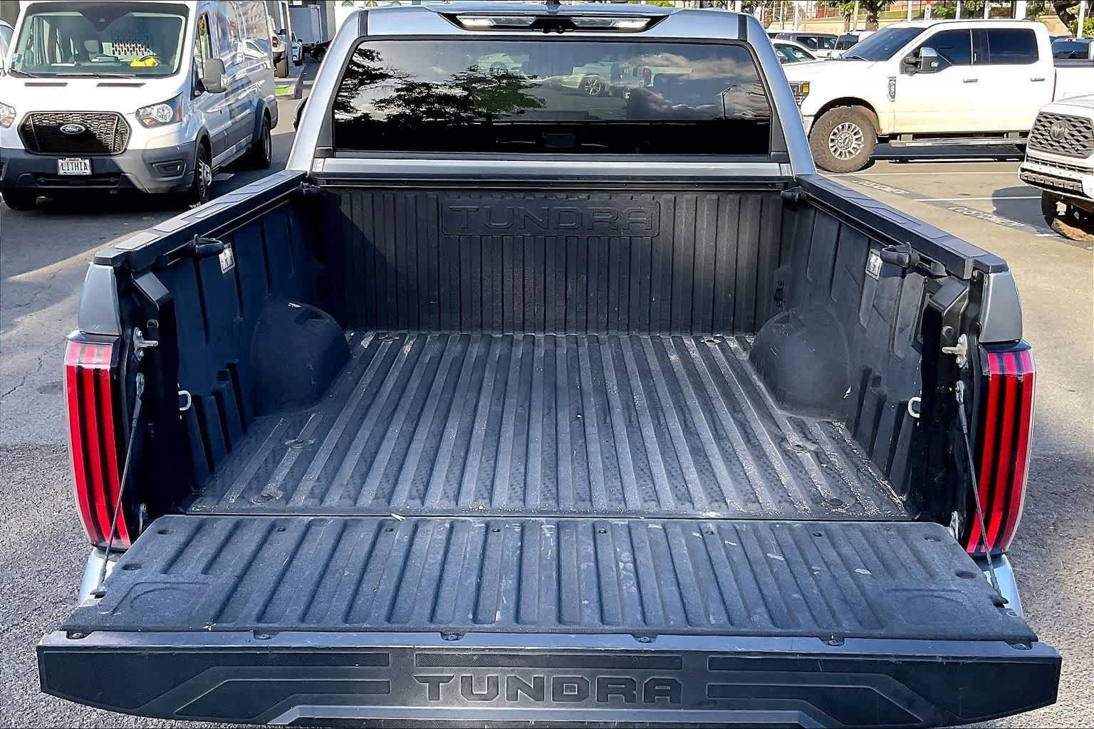 Used 2023 Toyota Tundra Limited AWD/4WD image 18