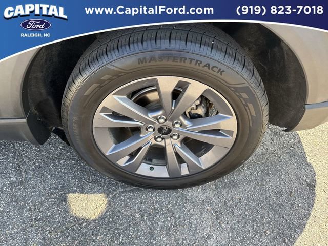 Certified 2022 Ford Explorer XLT w/ Equipment Group 202A image 13