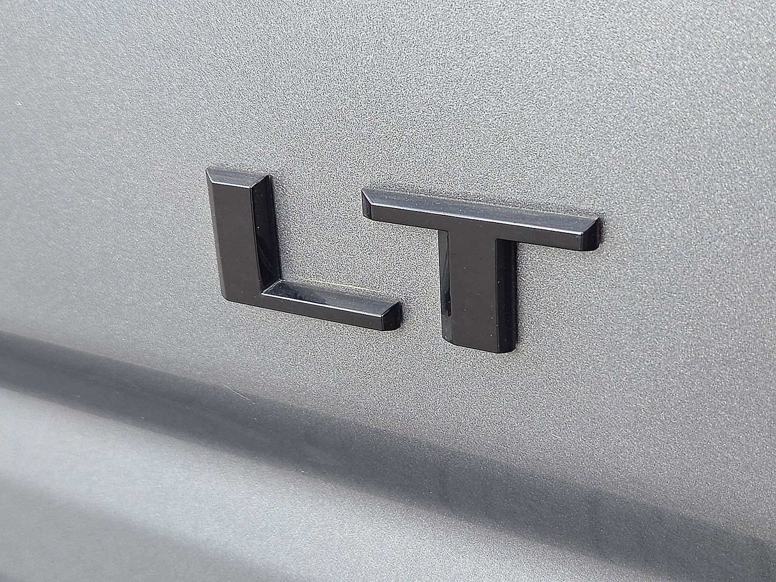 Used 2021 Chevrolet Silverado 1500 LT Trail Boss w/ Bed Protection Package image 9