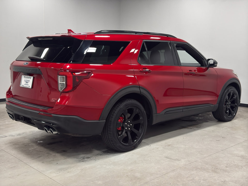 Certified 2020 Ford Explorer ST w/ ST Street Pack image 8