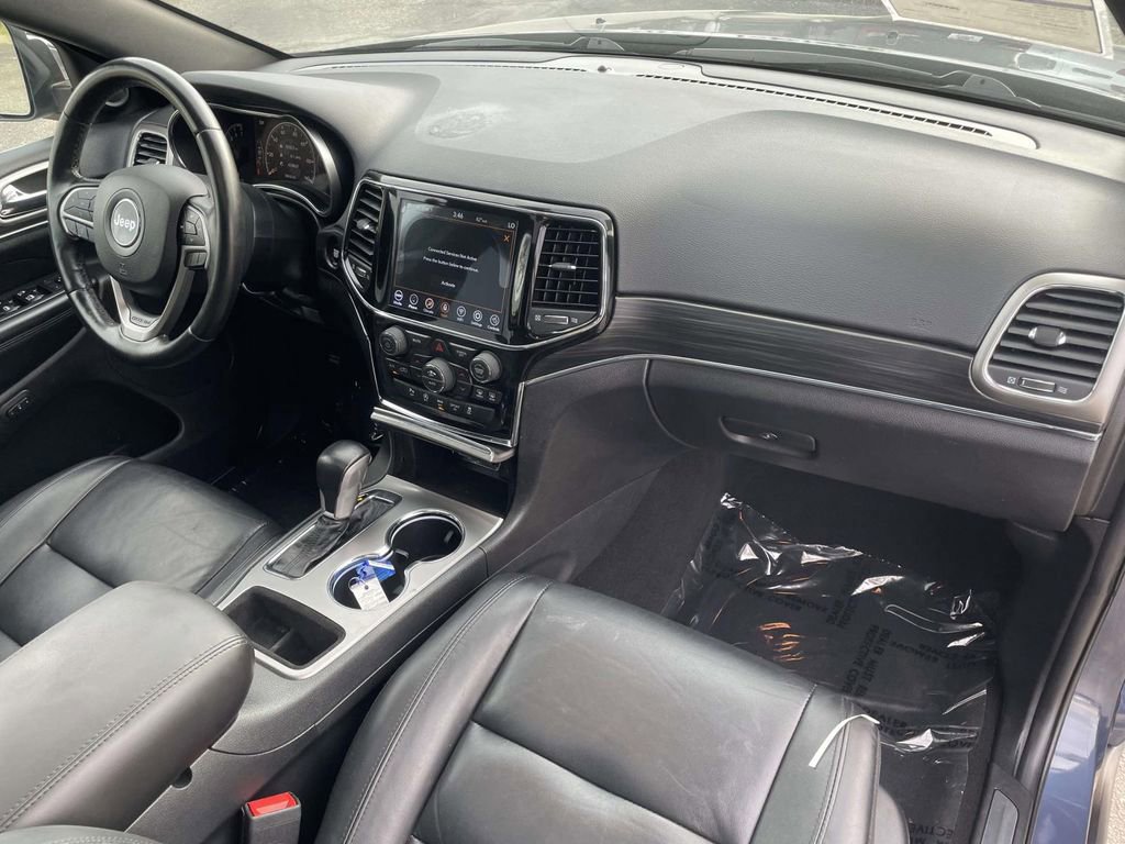 Used 2020 Jeep Grand Cherokee Limited image 31