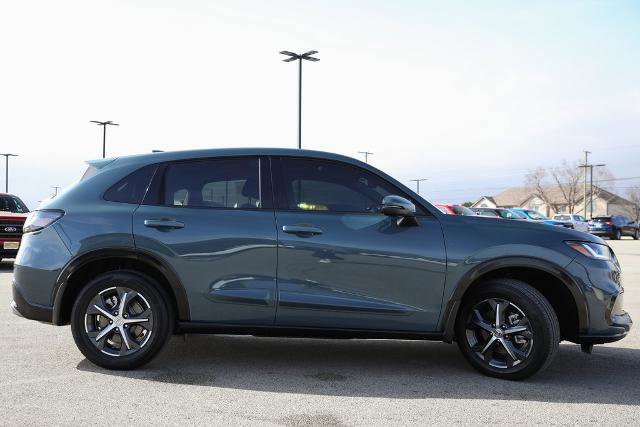 Used 2025 Honda HR-V EX-L image 2