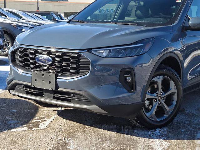 Certified 2025 Ford Escape ST-Line Select image 2