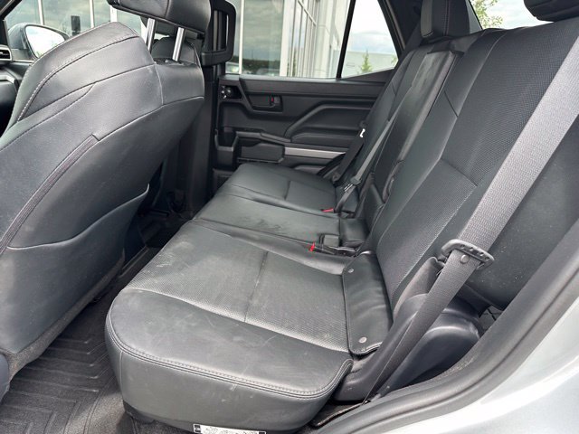 Used 2025 Toyota 4Runner TRD Off-Road Premium AWD/4WD image 13