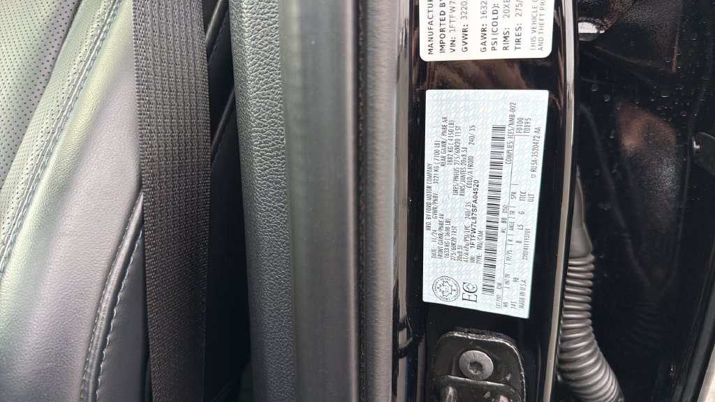 Certified 2025 Ford F150 Platinum AWD/4WD image 36