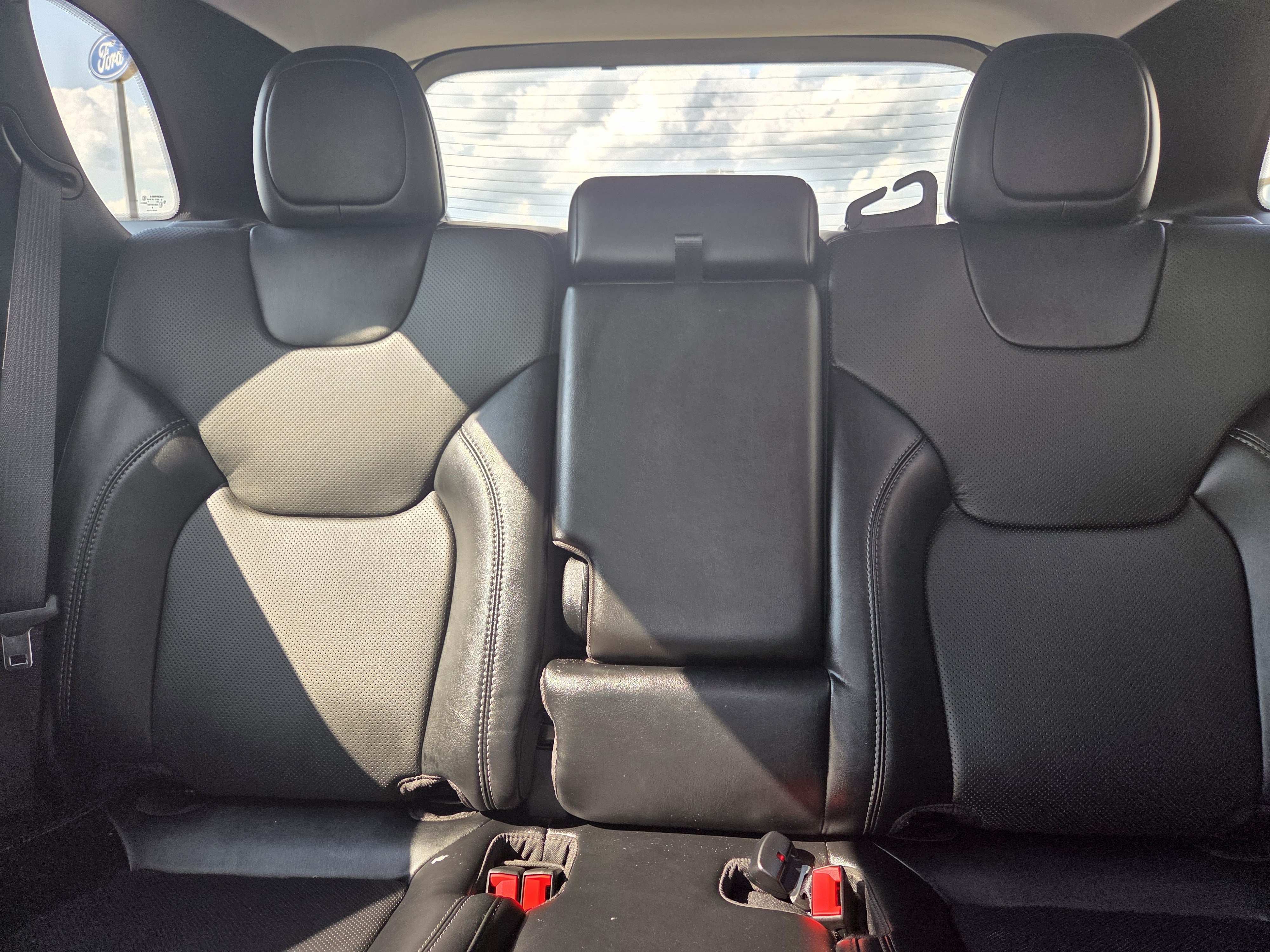 Used 2023 Jeep Cherokee Altitude Lux AWD/4WD image 19