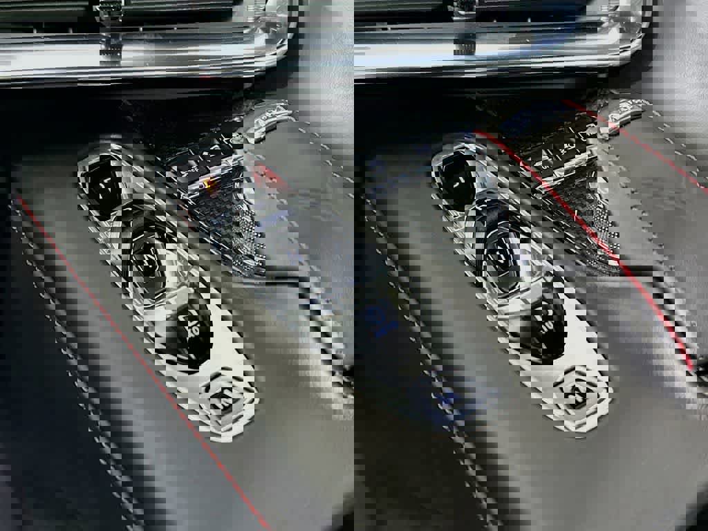 Used 2020 Chevrolet Corvette Stingray Premium Cpe w/ 3LT image 19