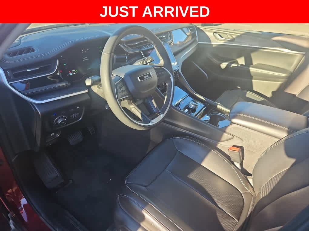 Used 2023 Jeep Grand Cherokee 4WD 4xe w/ Luxury Tech Group II image 14
