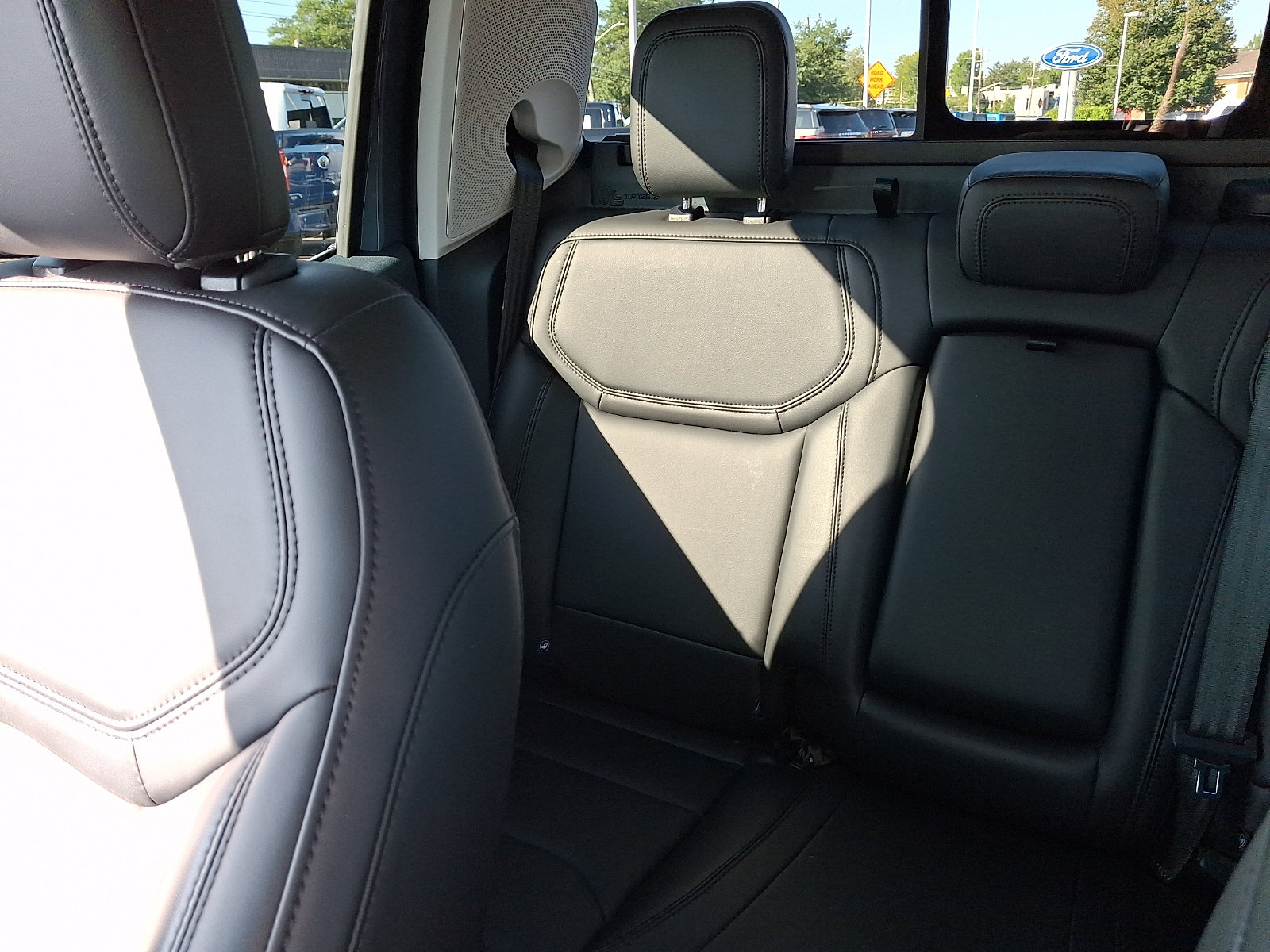 Certified 2024 Ford Maverick Lariat w/ Black Appearance Package AWD/4WD image 19