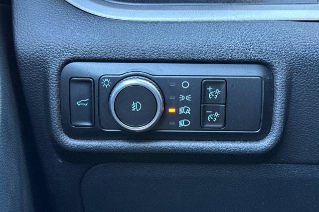 Certified 2023 Ford Explorer XLT w/ Equipment Group 202A image 25