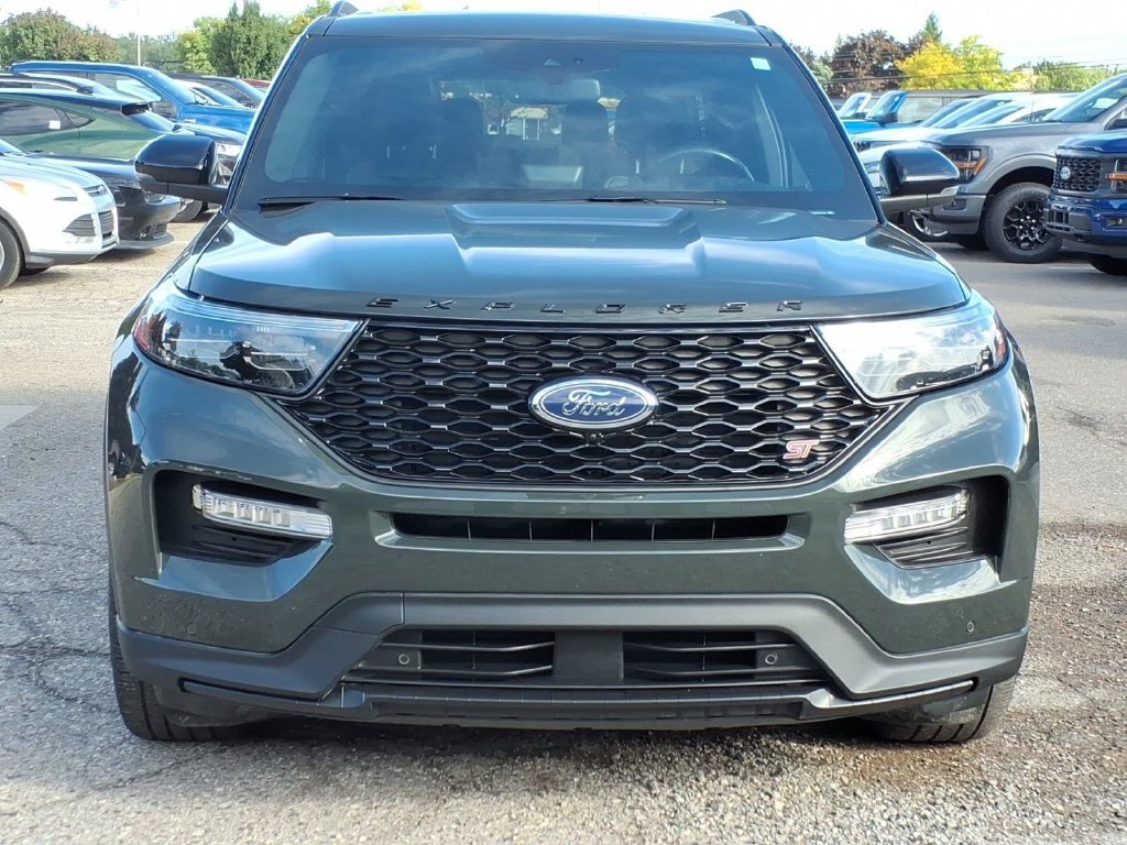 Certified 2023 Ford Explorer ST w/ Equipment Group 401A AWD/4WD image 8