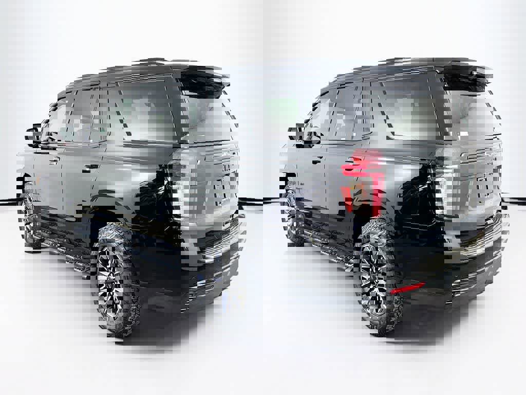 Used 2023 Chevrolet Tahoe Z71 image 3