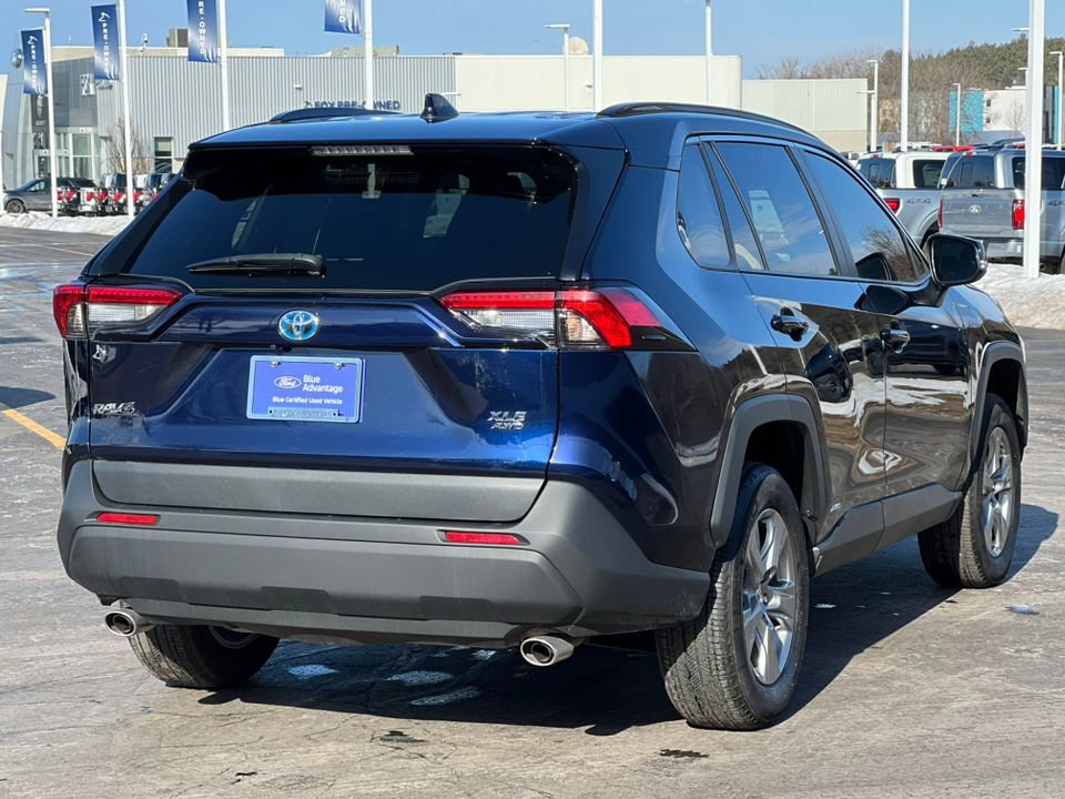 Used 2024 Toyota RAV4 XLE image 2