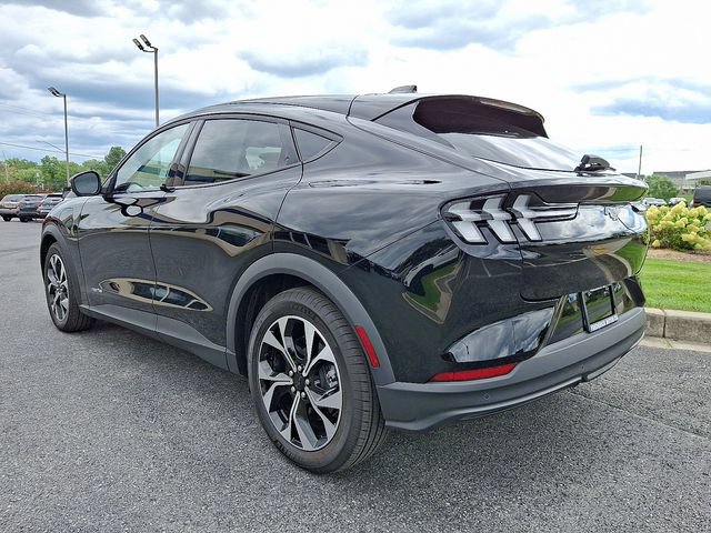 Certified 2025 Ford Mustang Mach-E Select w/ Comfort Package Lite AWD/4WD image 6
