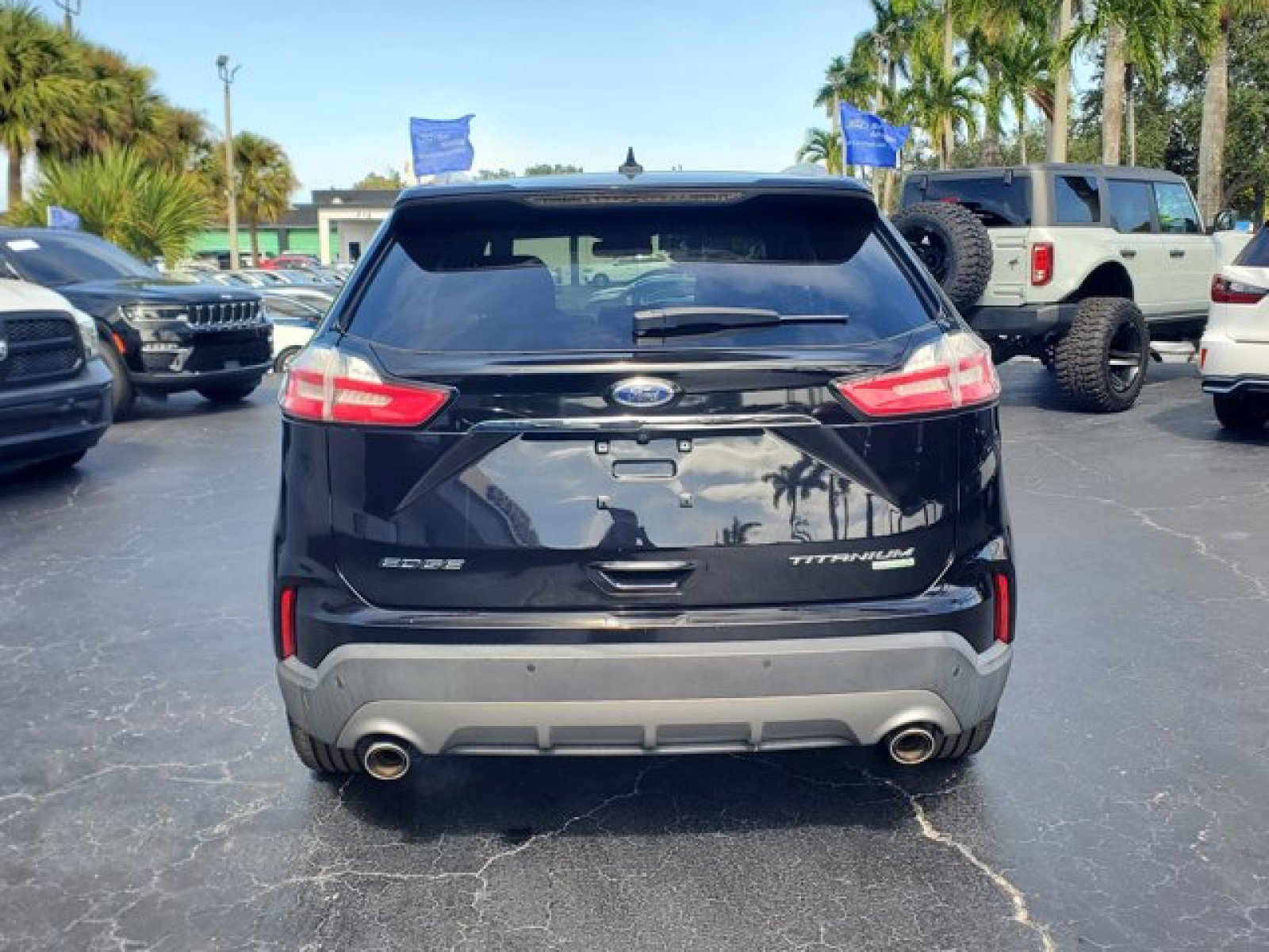 Certified 2019 Ford Edge Titanium image 6