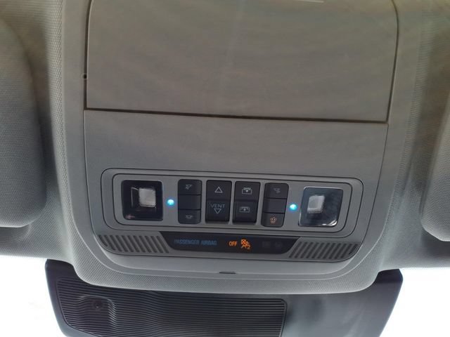 Certified 2023 Ford Explorer XLT w/ Equipment Group 202A AWD/4WD image 35