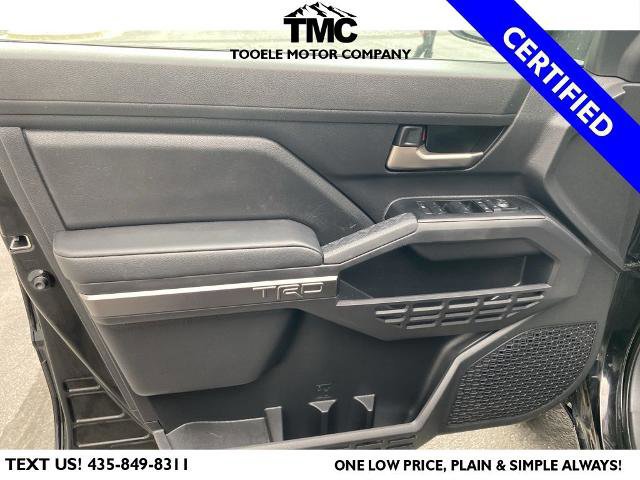 Used 2025 Toyota Tacoma TRD Off-Road image 9