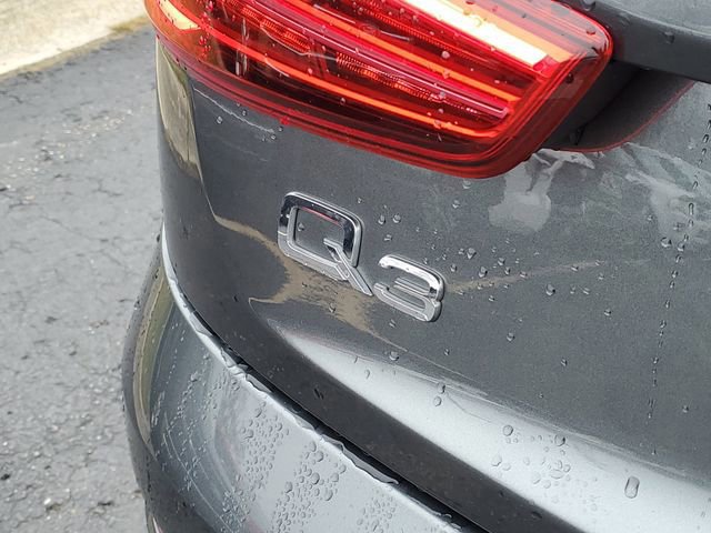 Used 2018 Audi Q3 2.0T Premium Plus w/ Premium Plus Package image 34