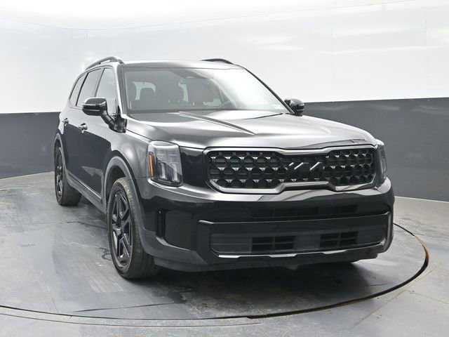 Used 2025 Kia Telluride EX X-Line AWD/4WD image 2