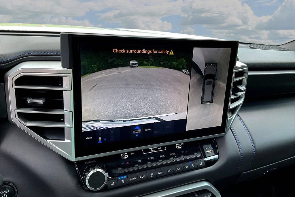 Used 2025 Toyota Sequoia Platinum AWD/4WD image 16